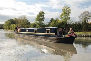 Elite 6R, Napton NarrowboatsOxford & Midlands Canal